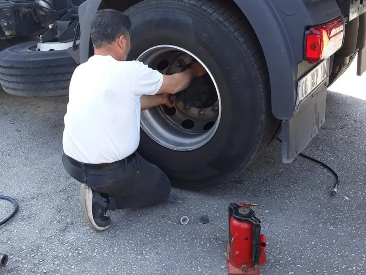 Nusaybin Oto Lastikçi